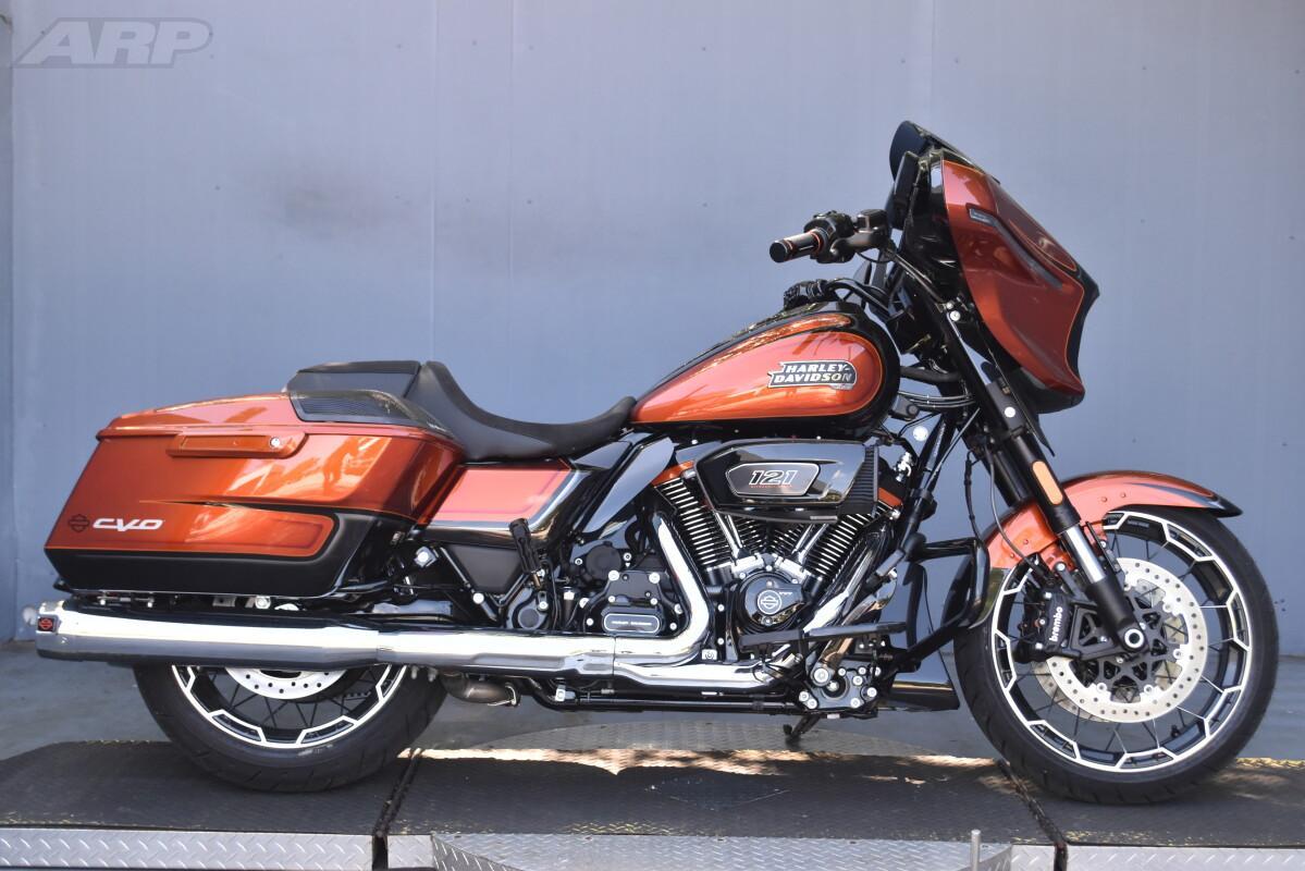 2023 Harley-Davidson CVO Street Glide FLHXSE