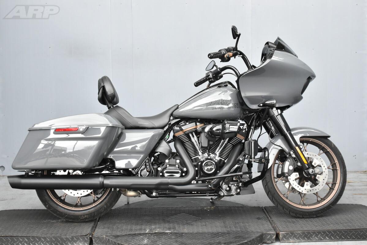 2022 Harley-Davidson® Road Glide® ST FLTRXST